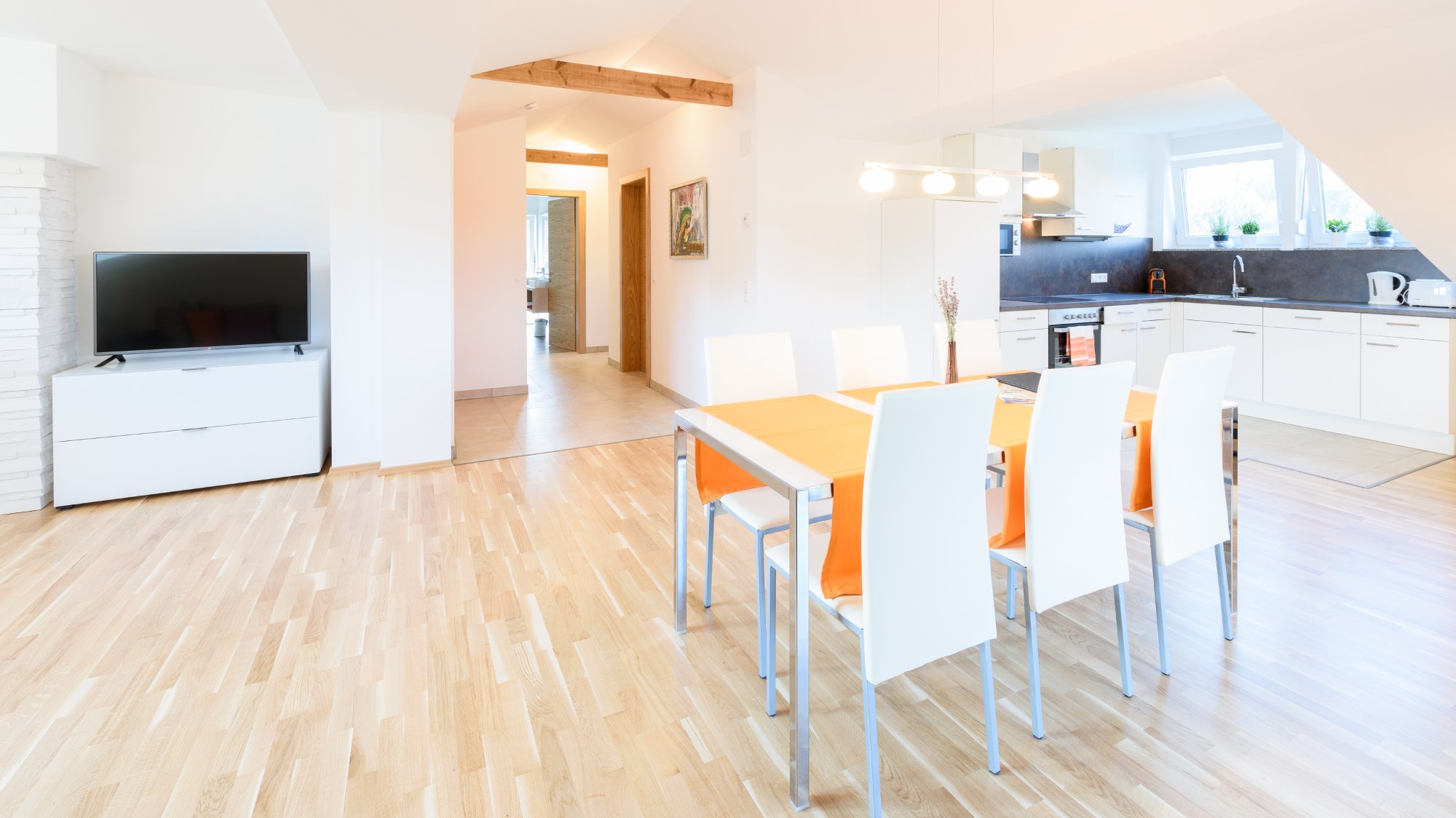 Apartment 3 Klopeiner See – großzügige 88 m² Ferienwohnung, die größte am See, mit 2 Schlafzimmern und Balkon für bis zu 6 Personen